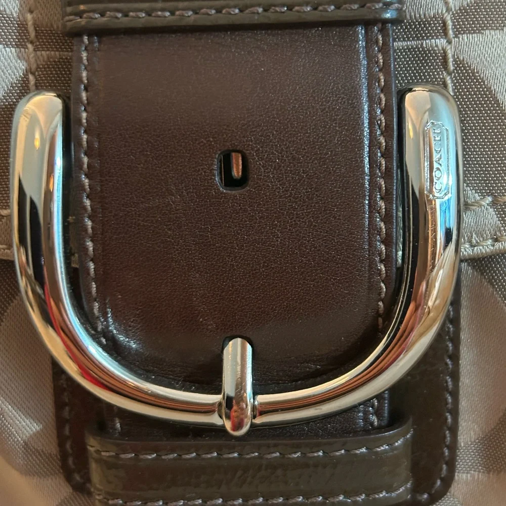 Coach Y2K SoHo Signature Hobo Shoulder Bag - Picture 3 of 4